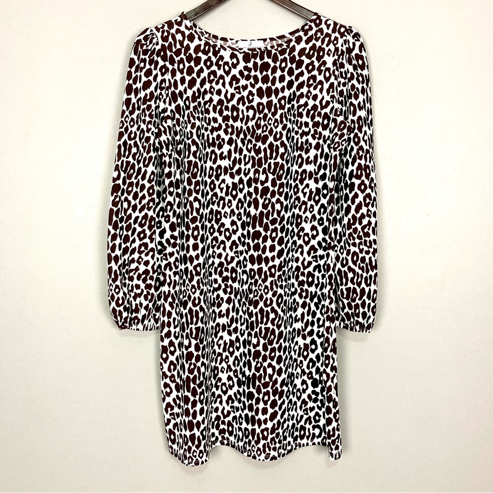 Jude Connally Brown and White Sheath Dress with Bishop Sleeves